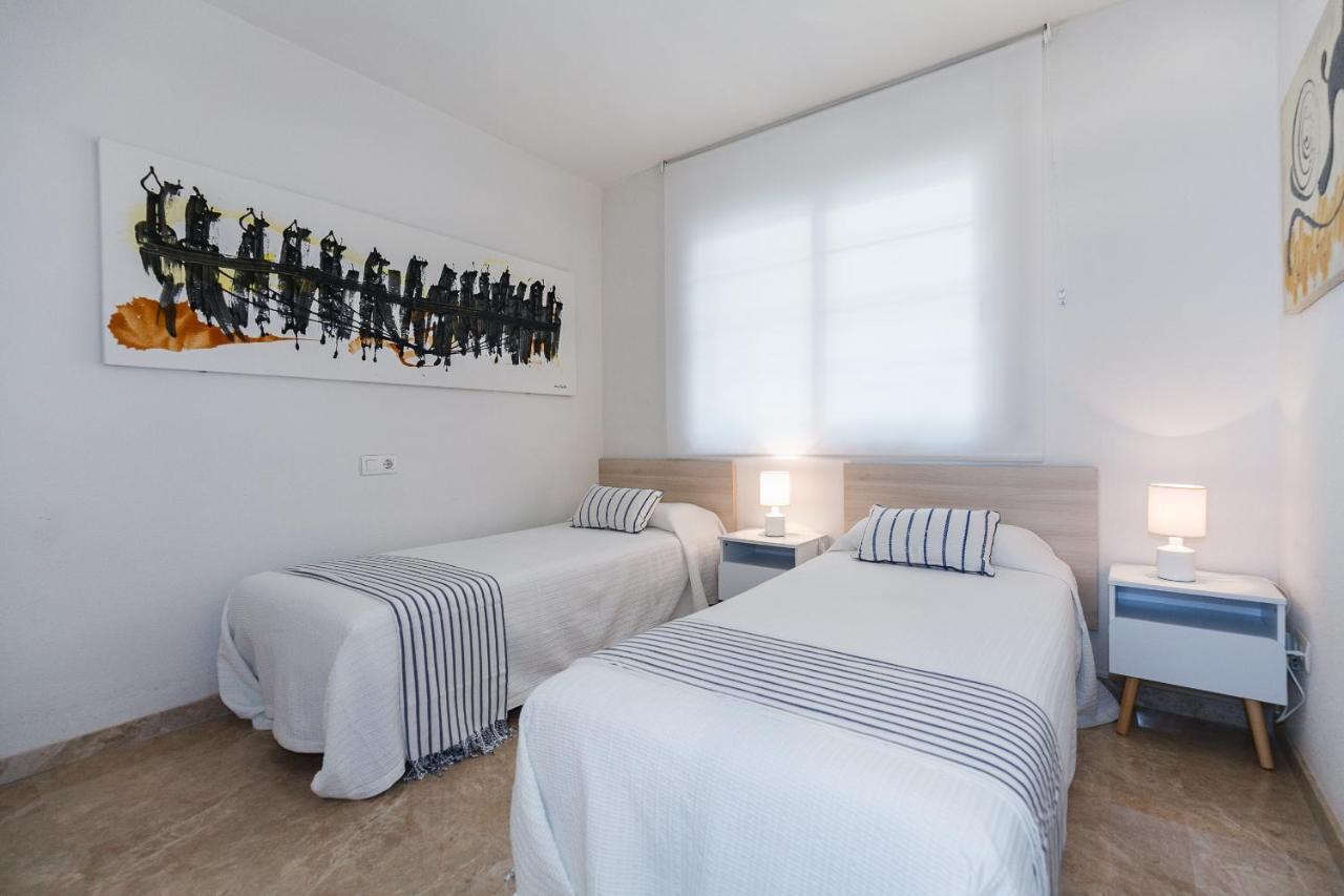 Uhc Arinsal Family Complex Leilighet Salou Eksteriør bilde